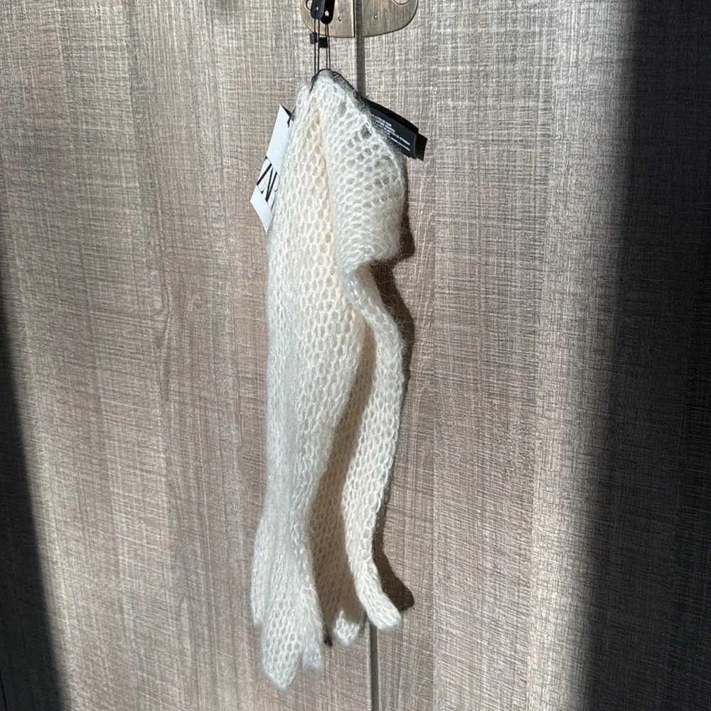 Zara‎ Wool Knit Mittens